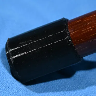 Đầu bọc TPU cho gậy chống gỗ (OpenSCAD)