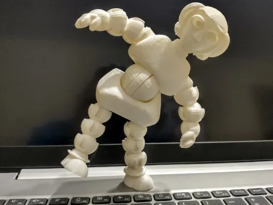 Mô hình nhân vật cử động linh hoạt (Twist and Pose Figure) cho in 3D - Image 1