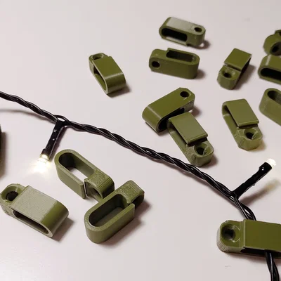 Kẹp dây điện có lỗ bắt vít