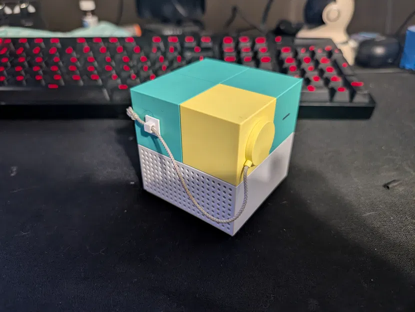 Bộ giữ nắp ống kính Nex Playground (Lens Cap Retainer) - Image 1