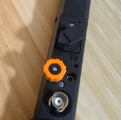 Nắp núm vặn khía cho cọc tiếp địa Elecraft AX3