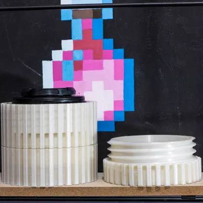 Nắp bảo vệ ống kính Canon 50mm kèm ngăn chống ẩm in 3D