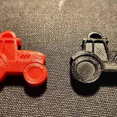 Móc khóa hình máy cày (Keychain tractor)