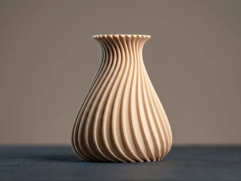 Bình Hoa Gân Xoắn Ốc (Spiral Ribbed-Vase) - Image 1