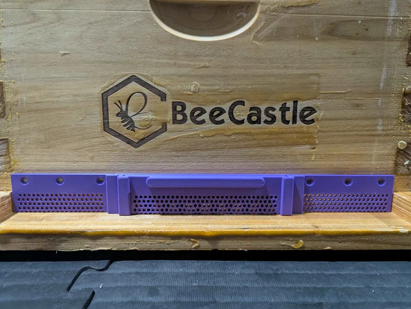 Tấm Chắn Cửa Tổ Ong & Ngăn Chuột Có Thông Gió (Dành cho thùng Langstroth) - Image 2