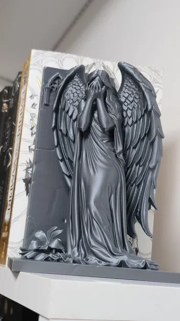 Chặn sách Thiên thần Gothic (Bên phải) - Image 1