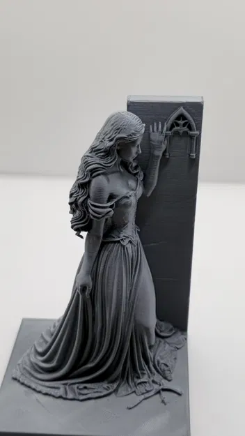 Chặn Sách Cô Dâu Gothic – Mẫu Đỡ Sách Bên Trái - Image 4