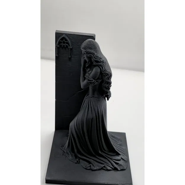 Chặn sách Cô dâu Gothic – Giá đỡ sách bên phải - Image 1