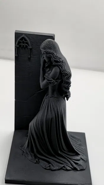 Chặn sách Cô dâu Gothic – Giá đỡ sách bên phải - Image 4