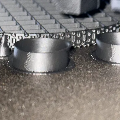 Cốc hình lốp xe đạp địa hình