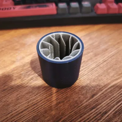 Miếng lót Vortex Turbo Paint Mixer giúp thao tác bằng một tay