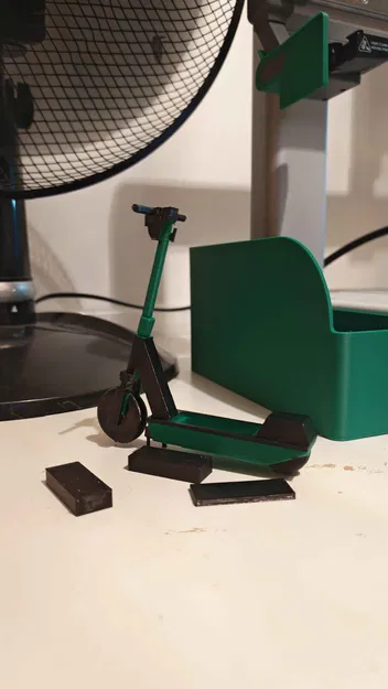 Mô hình xe điện Bolt Scooter 6 - Dự án in 3D độc đáo - Image 2