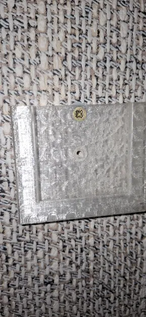 Giá treo tường cho Remote đèn LED RGB - Image 2