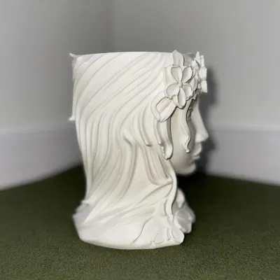 Chậu Cây Chân Dung Thiếu Nữ Trang Trí Nghệ Thuật (Female Portrait)