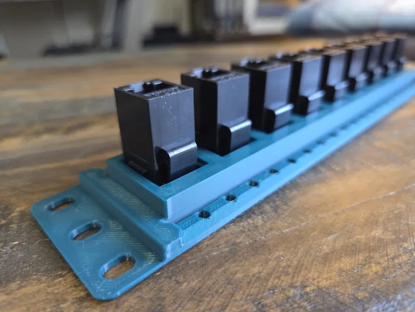 Tấm panel M3M 1U cho tủ rack mini 10 inch - Image 9