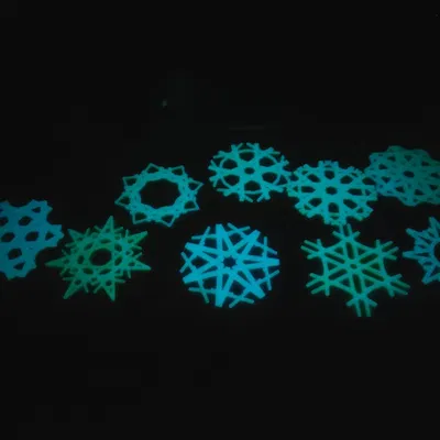 Bông tuyết tạo hình theo tham số (Procedural/Parametric)