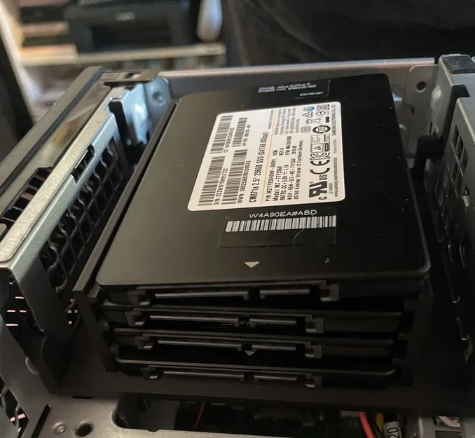 Khay gắn 4 ổ cứng 2.5 inch cho HP Elitedesk 800 G4 SFF - Image 1