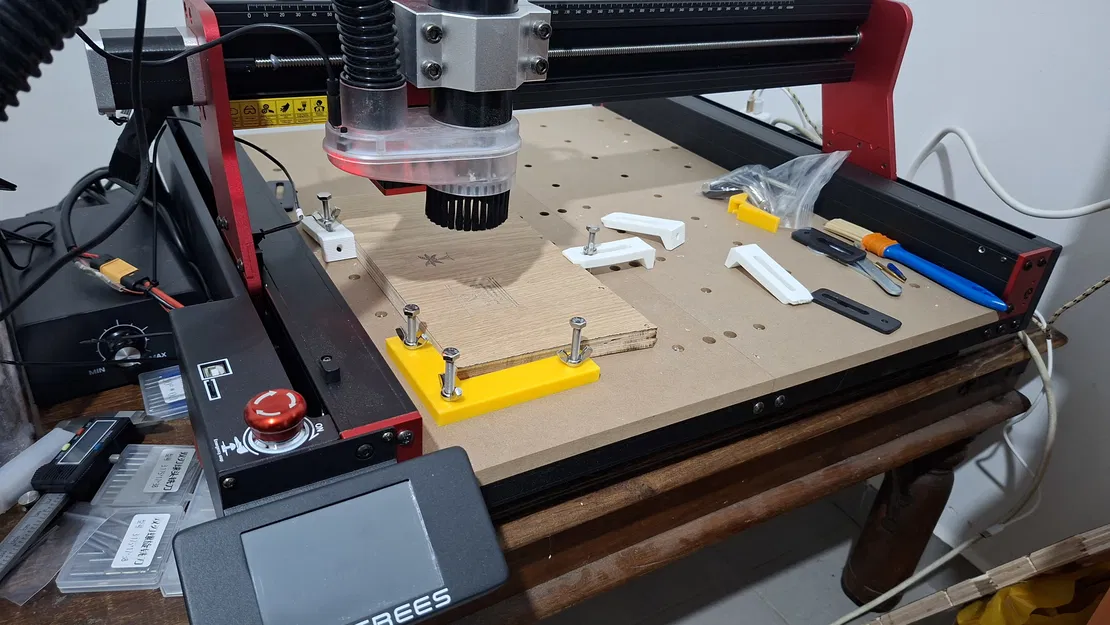 Gá kẹp góc 90 độ cho máy CNC Two Trees TTC 450 - Image 2