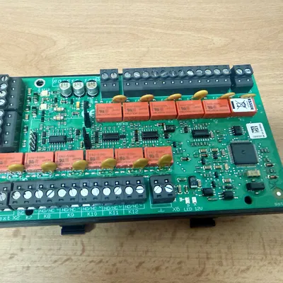 Giá đỡ bộ ghép nối ESSER (ESSER koppler holder)