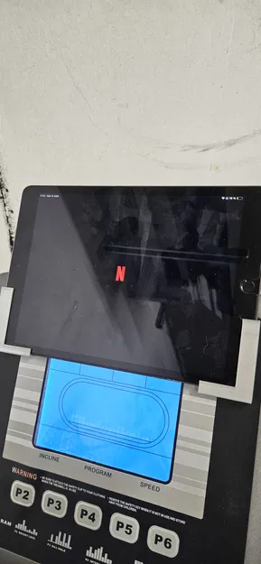 Giá đỡ iPad thông minh cho máy chạy bộ (Treadmill iPad Holder) - Image 1