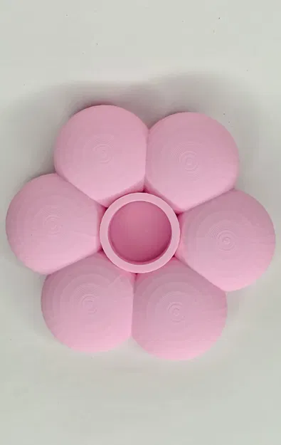 Đế cắm nến bông hoa Chubby Flower - Image 3