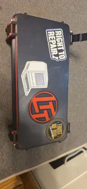 Nắp hộp dụng cụ LTT tùy chỉnh in 3D có logo cực đẹp - Image 3