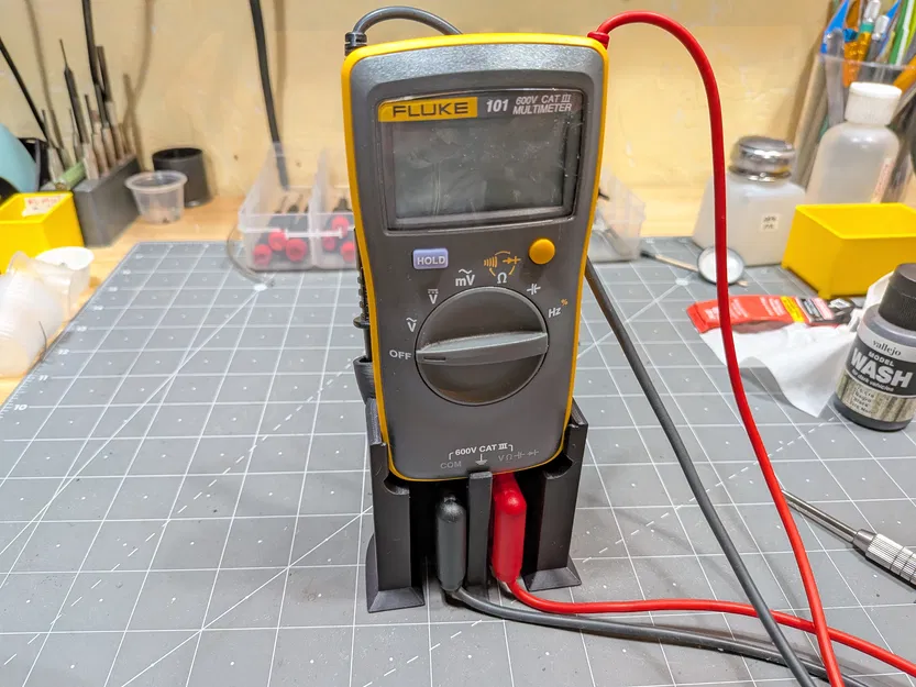 Đế giữ đa năng cho đồng hồ vạn năng Fluke 101 (Phiên bản giắc cắm dài) - Image 1