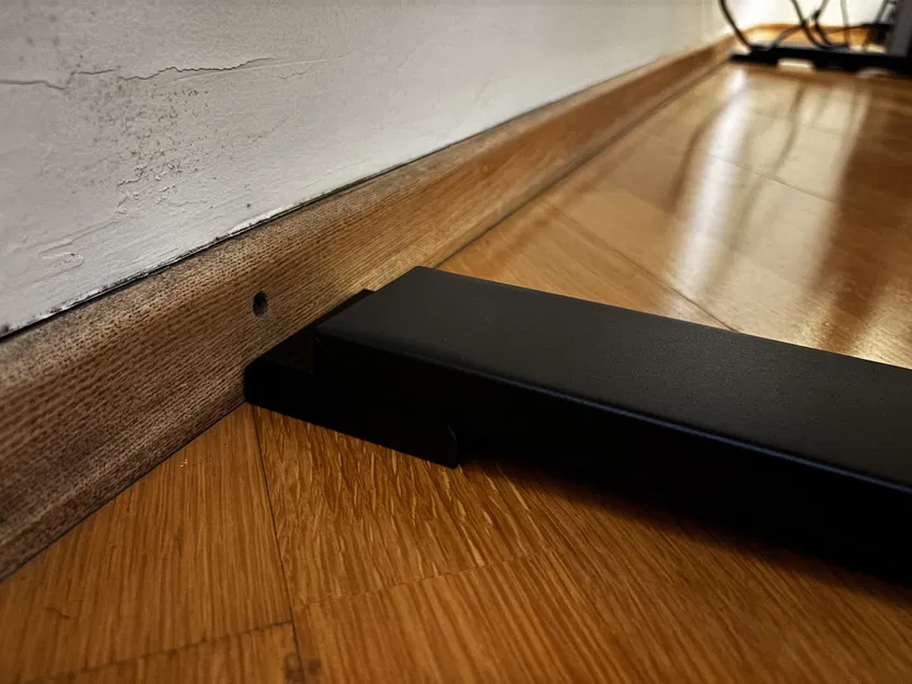 Miếng đệm tường kiêm bảo vệ cáp chân bàn IKEA MITTZON - Image 4