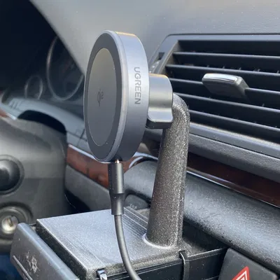 Giá đỡ sạc Magsafe cho khay danh thiếp xe Audi A4 (B6)