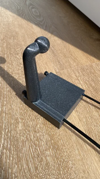 Giá đỡ sạc Magsafe cho khay danh thiếp xe Audi A4 (B6) - Image 3