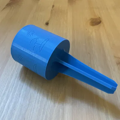 Đế giữ nước đi biển cho lon Coca-Cola và các loại nước uống khác