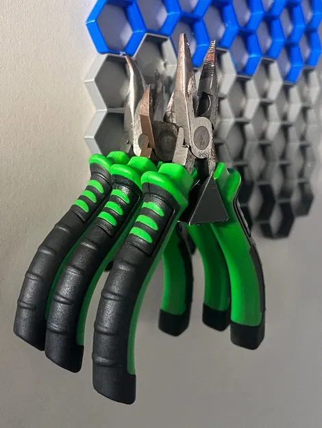 Giá treo kìm cho bảng Honeycomb Storage Wall (HSW) - Image 1