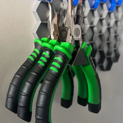 Giá treo kìm cho bảng Honeycomb Storage Wall (HSW)