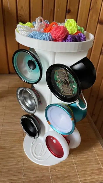 Tháp trưng bày yoyo (The Yoyo Tower) - Giải pháp lưu trữ gọn gàng - Image 1