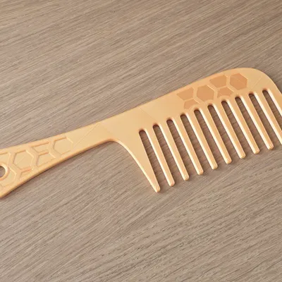 Lược chải tóc cầm tay - Phụ kiện tạo kiểu tiện lợi