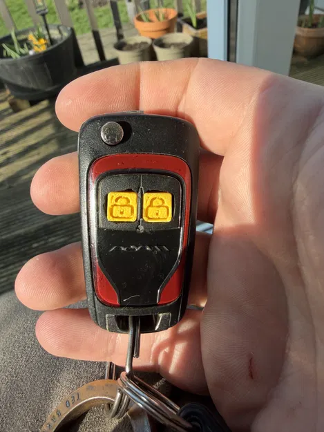 Nút bấm thay thế cho chìa khóa Vauxhall - Image 1