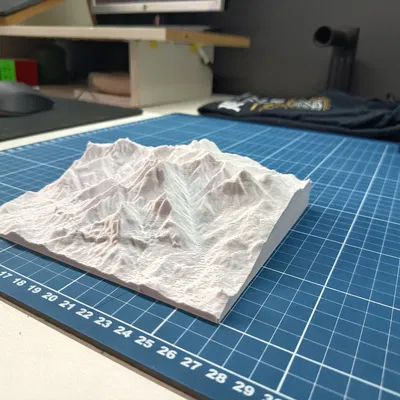 Mô hình địa hình đỉnh núi Pico Paraná