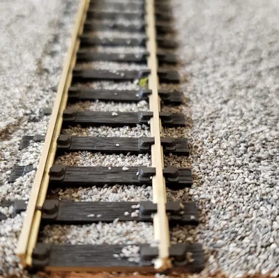 Dụng cụ rải đá nền đường ray tàu mô hình HO Scale in 3D