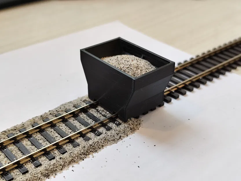 Dụng cụ rải đá ballast tỉ lệ H0 (16,5mm) cho mô hình đường sắt - Image 3