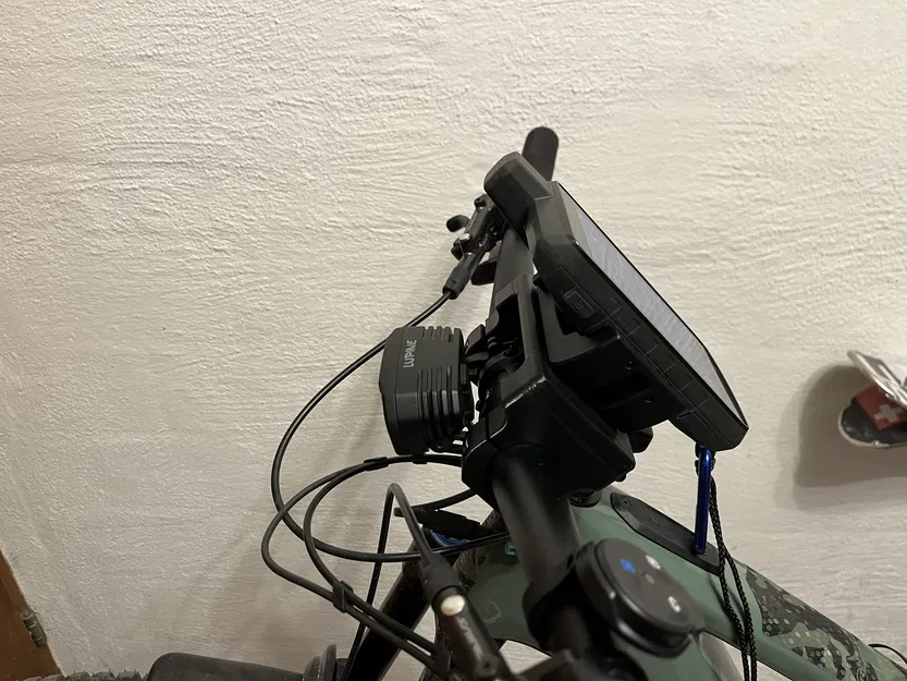 Ngàm gắn GPS Garmin Montana 700 cho ghi đông MTB Ø35 - Image 17