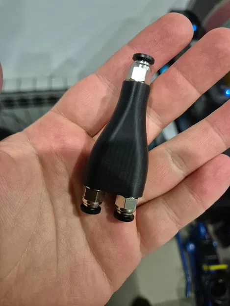 Đầu nối chữ Y cho ống PTFE với khớp nối TPC4-01 - Image 1