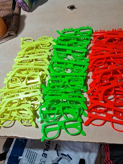 Mẫu kính 3D cho tiệc sinh nhật 15 tuổi - Image 1