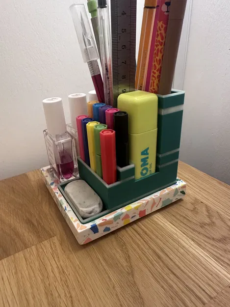 Khay đựng dụng cụ Desk Organizer 2: Giúp bàn làm việc gọn gàng hơn - Image 2