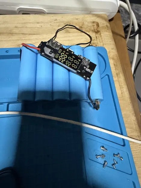 Vỏ Hộp Sạc Dự Phòng 20x18650 Dung Lượng Cao - DIY - Image 1