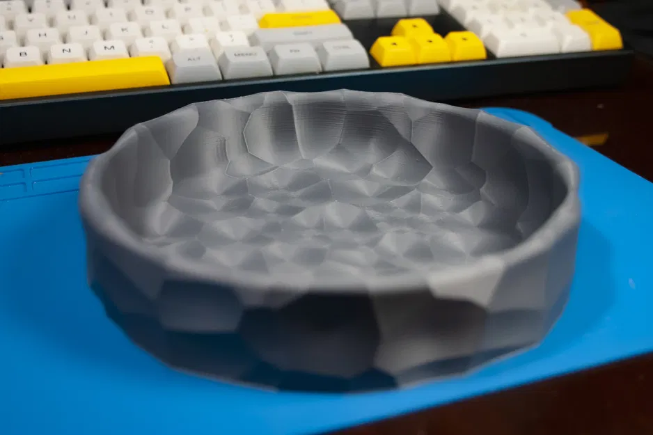 Khay đựng đồ Voronoi Textured Tray - Thiết kế hình học hiện đại - Image 3