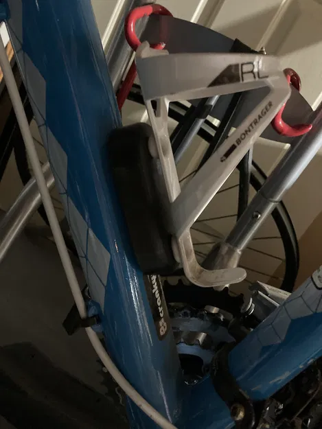 Đế Gắn Chipolo Pop Cho Giá Đỡ Bình Nước Xe Đạp - Image 2