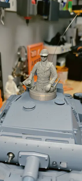 Mô hình Chỉ huy xe tăng Đức Panzer III cho RC Tank - Image 3