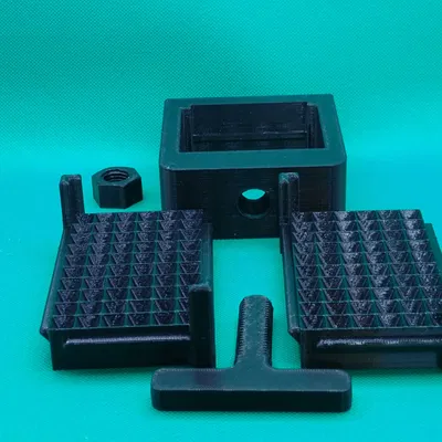 Bread Bait Press – Dụng cụ tự làm mồi câu cá thủ công