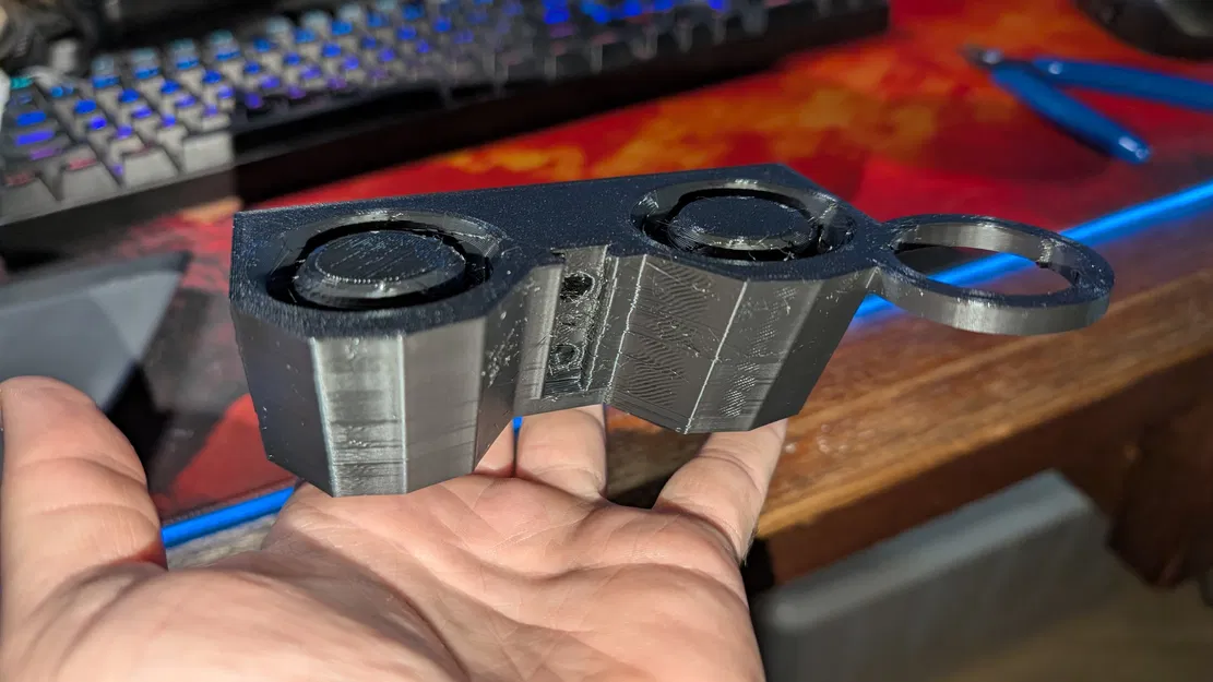 Giá treo phụ kiện máy hút bụi Electrolux UltimateHome 700 in 3D - Image 3