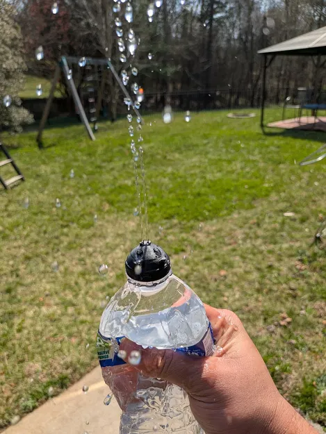 Nắp bình nước hình thú in 3D - Đồ chơi phun nước sáng tạo cho bé - Image 1